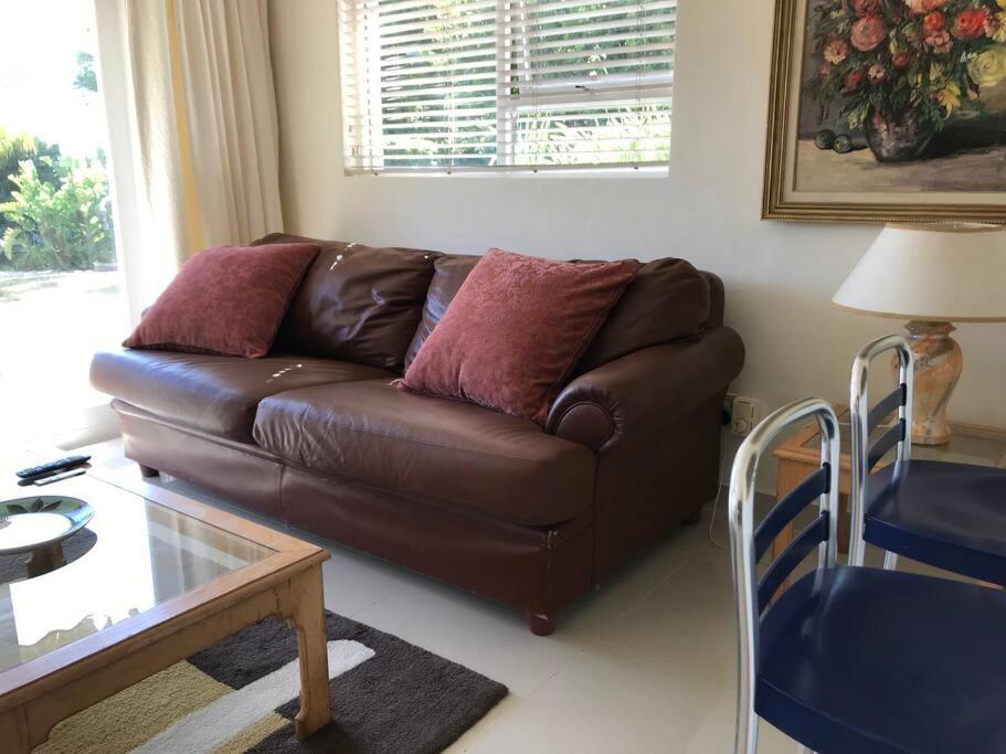 Tolbos Garden - Somerset West *