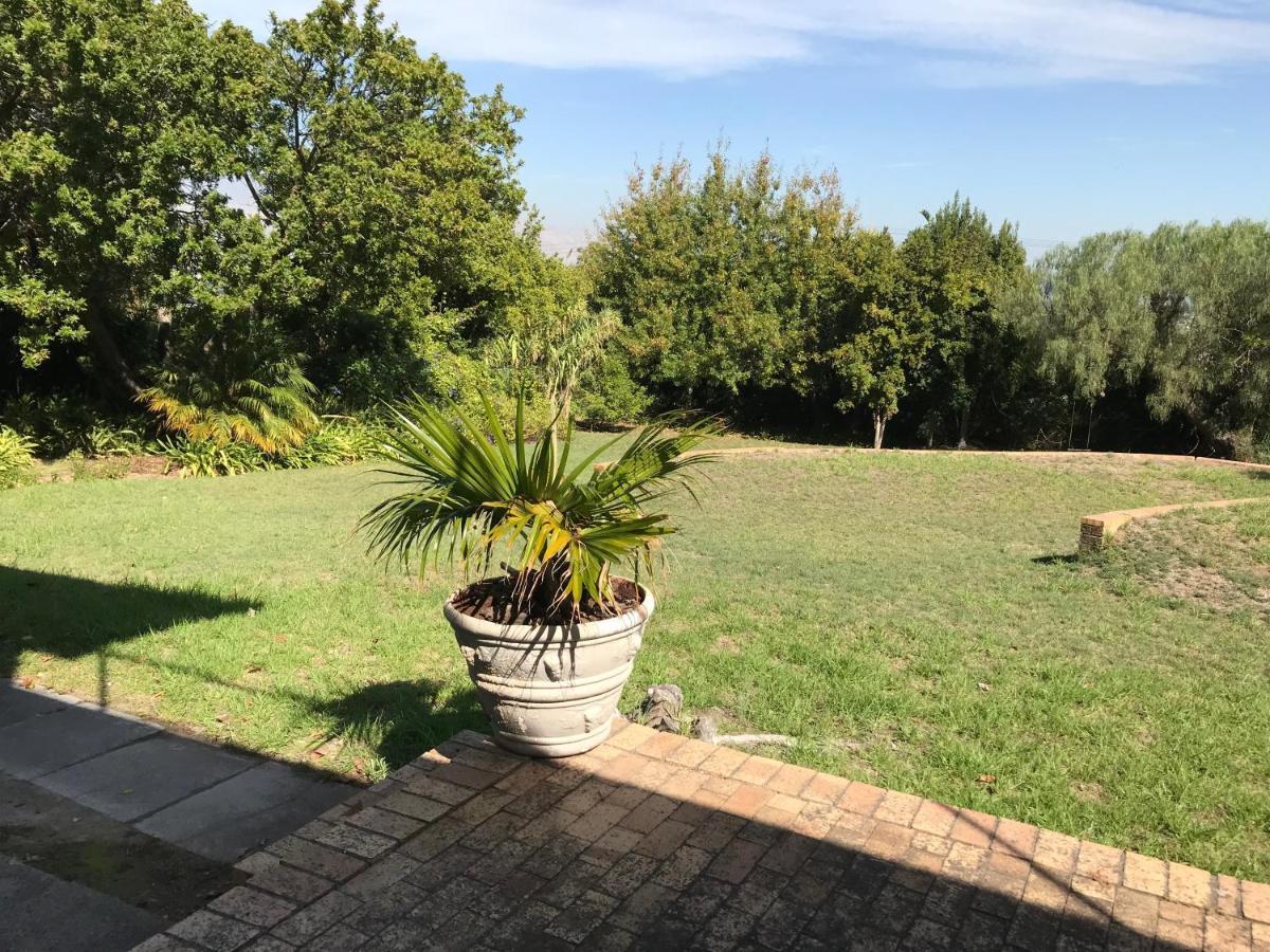 Apartment Tolbos Garden - Somerset West *